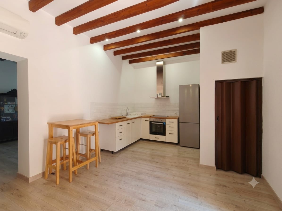 Recently renovated House with spacious Garden for Sale in Center of Andratx