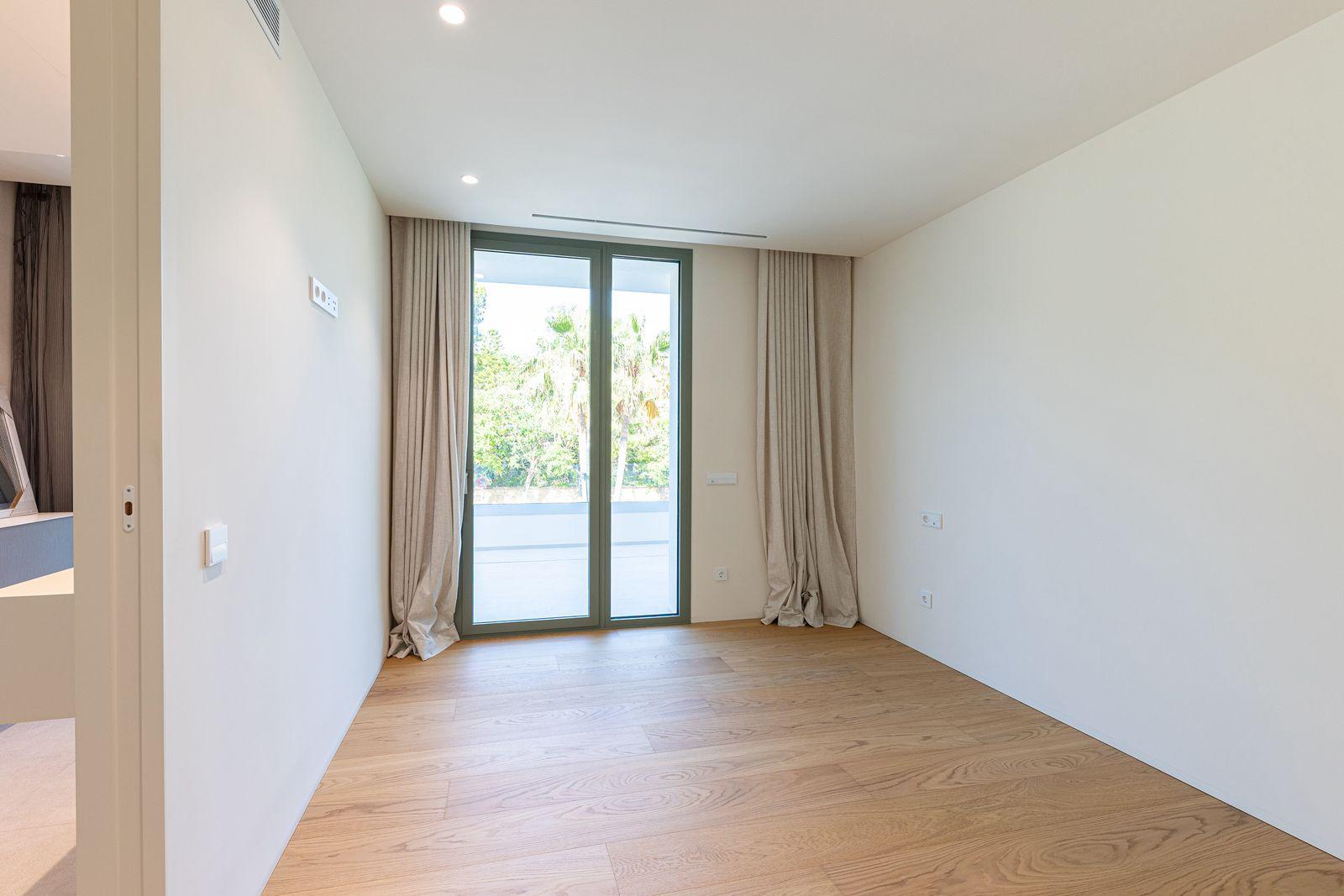 Modern Villa for Sale in luxury Area of Santa Ponsa