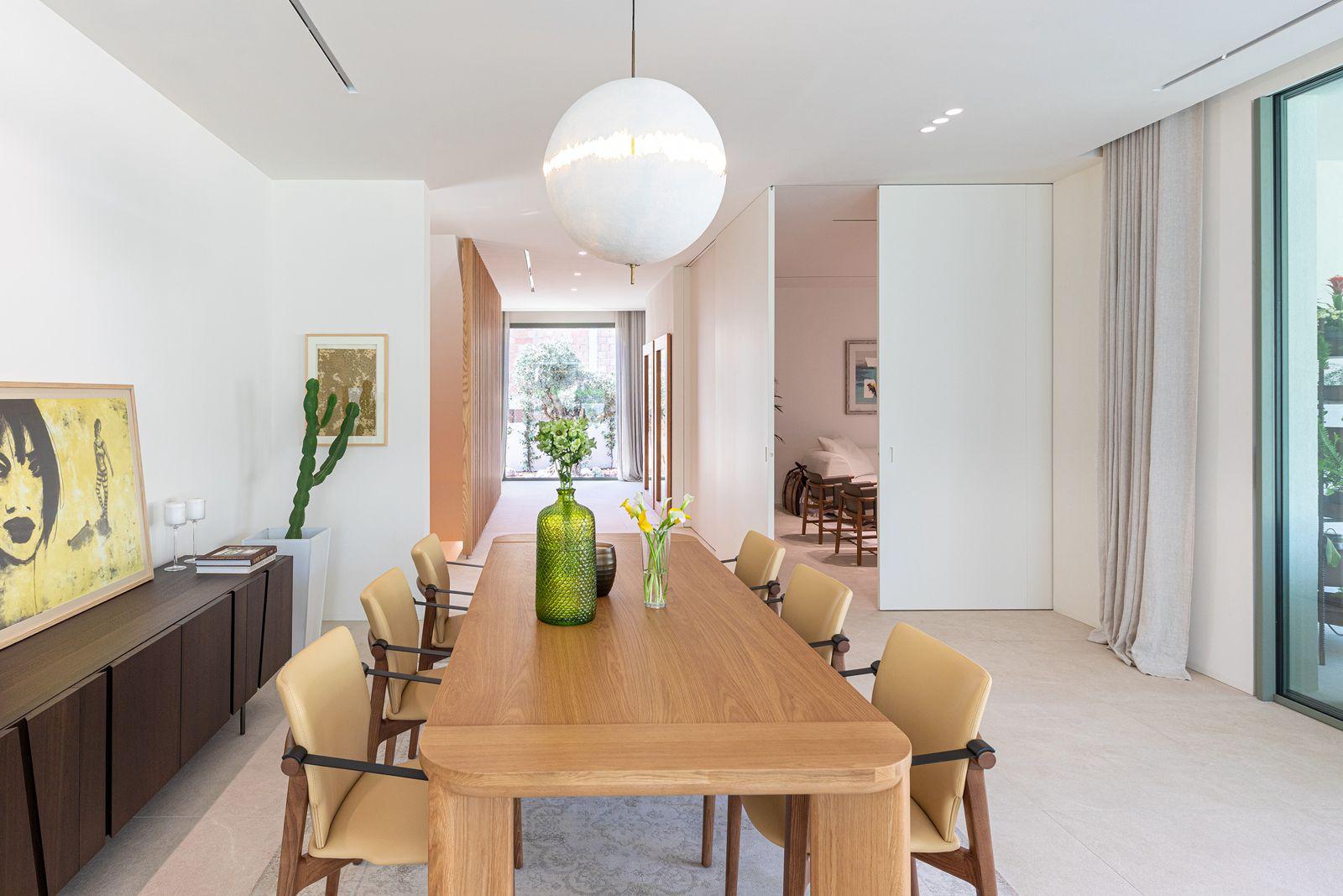 Modern Villa for Sale in luxury Area of Santa Ponsa
