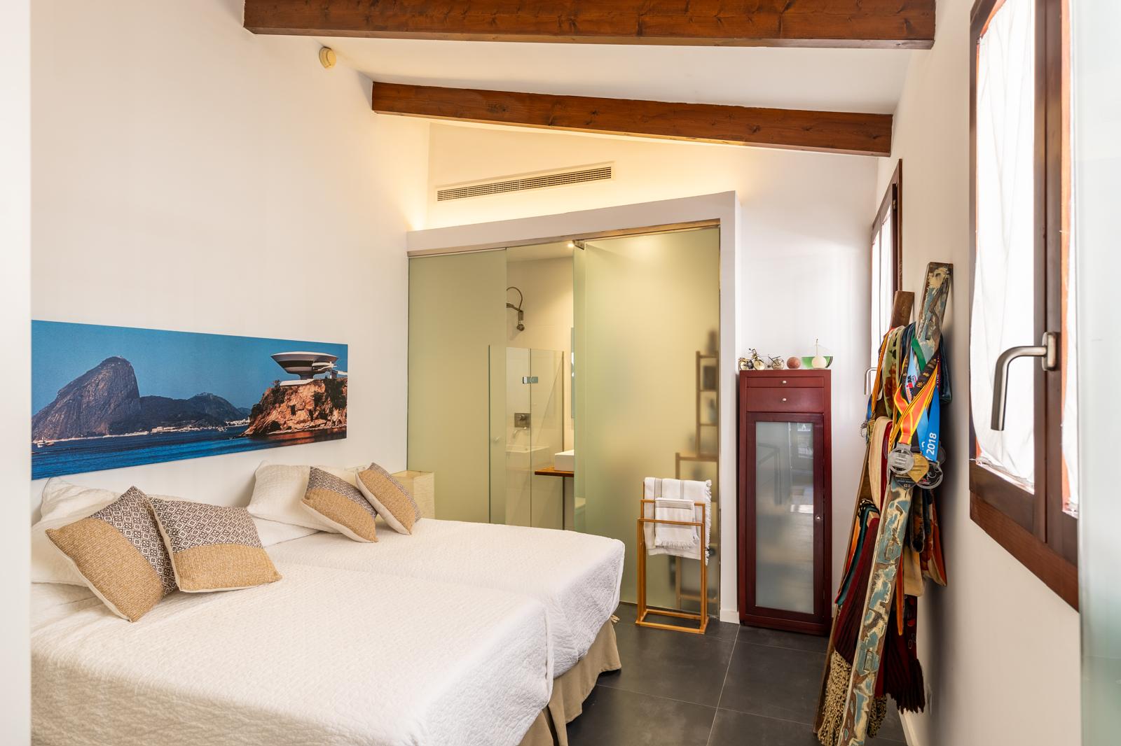 Casa reformada, lista para entrar a vivir, en venta en el centro de Palma.