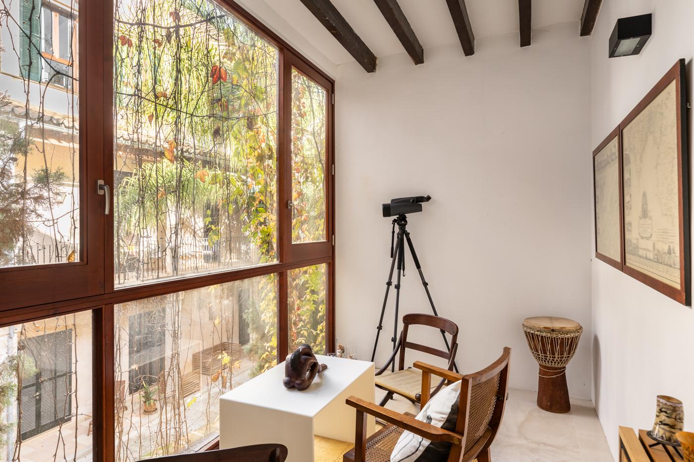 Casa reformada, lista para entrar a vivir, en venta en el centro de Palma.