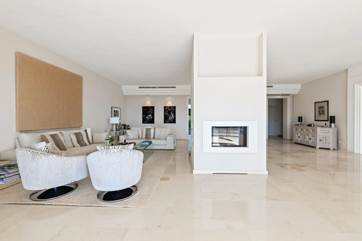 Exclusive Villa with Seaview for Sale in Son Vida