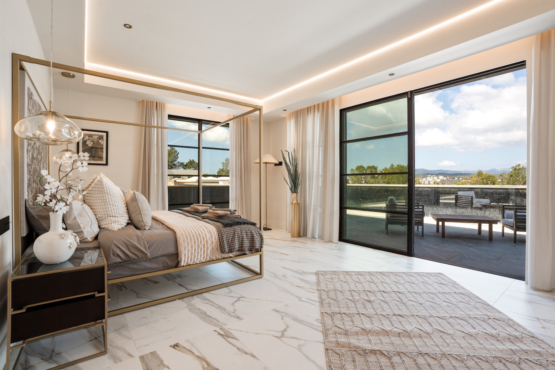 Ultra modern Villa for Sale in Santa Ponsa