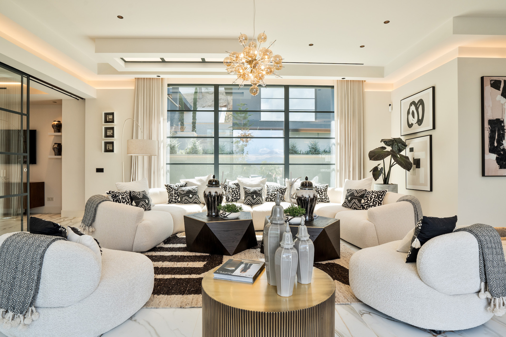 Ultra modern Villa for Sale in Santa Ponsa