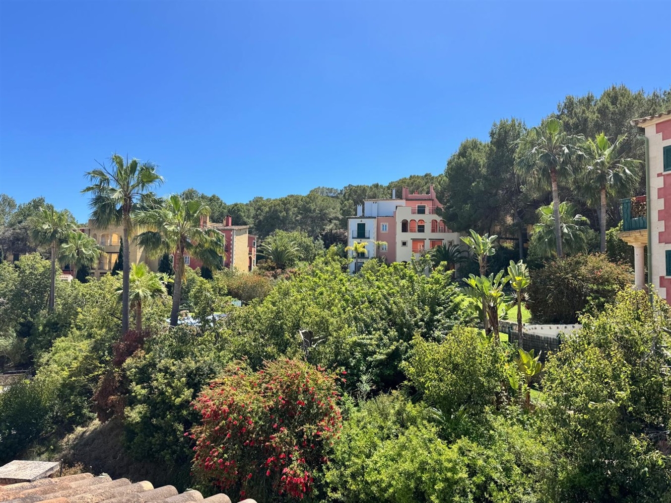 Townhouse for Sale in gated Community  in Santa Ponsa
