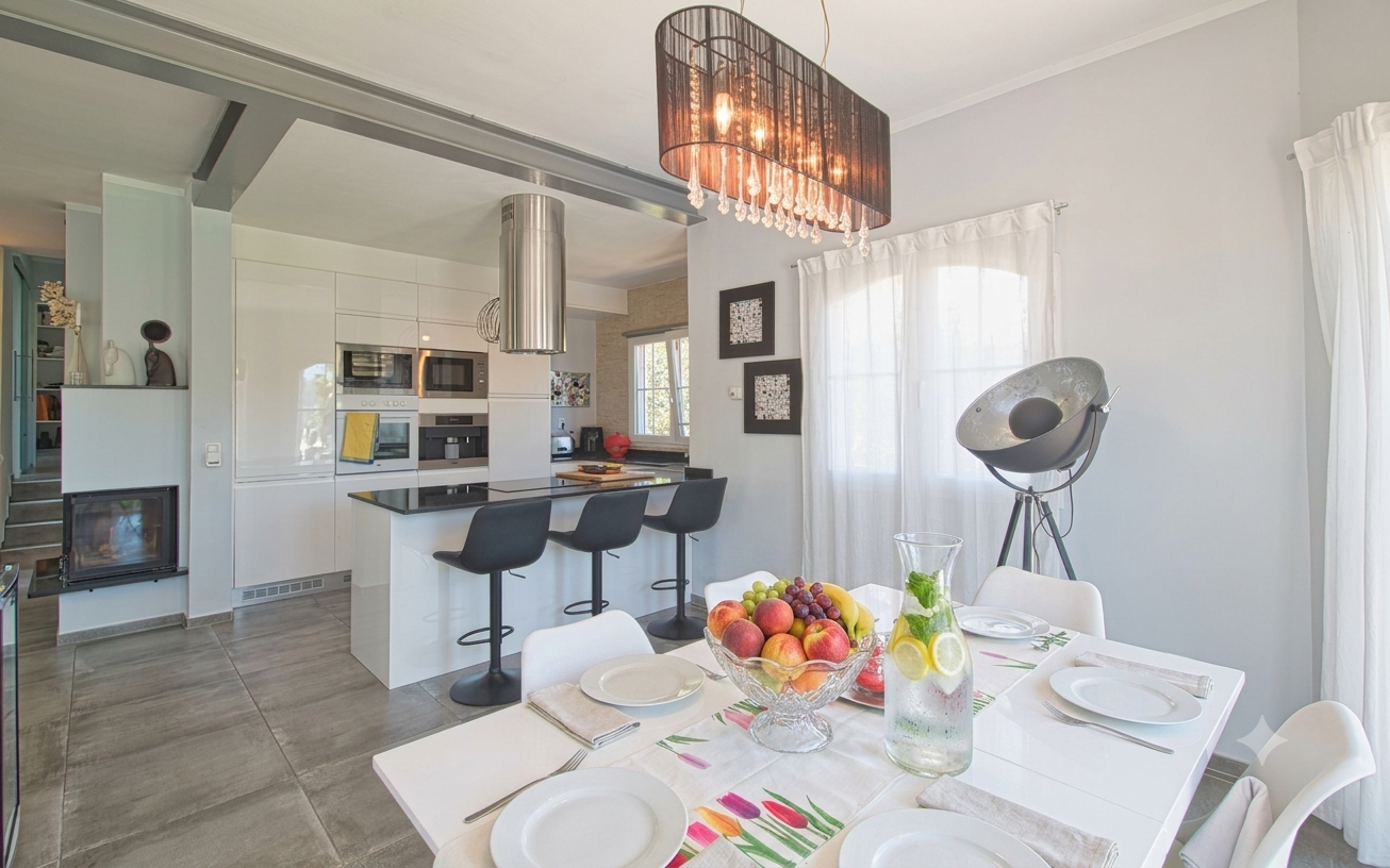 Lovely Villa for Sale in  Costa de la Calma