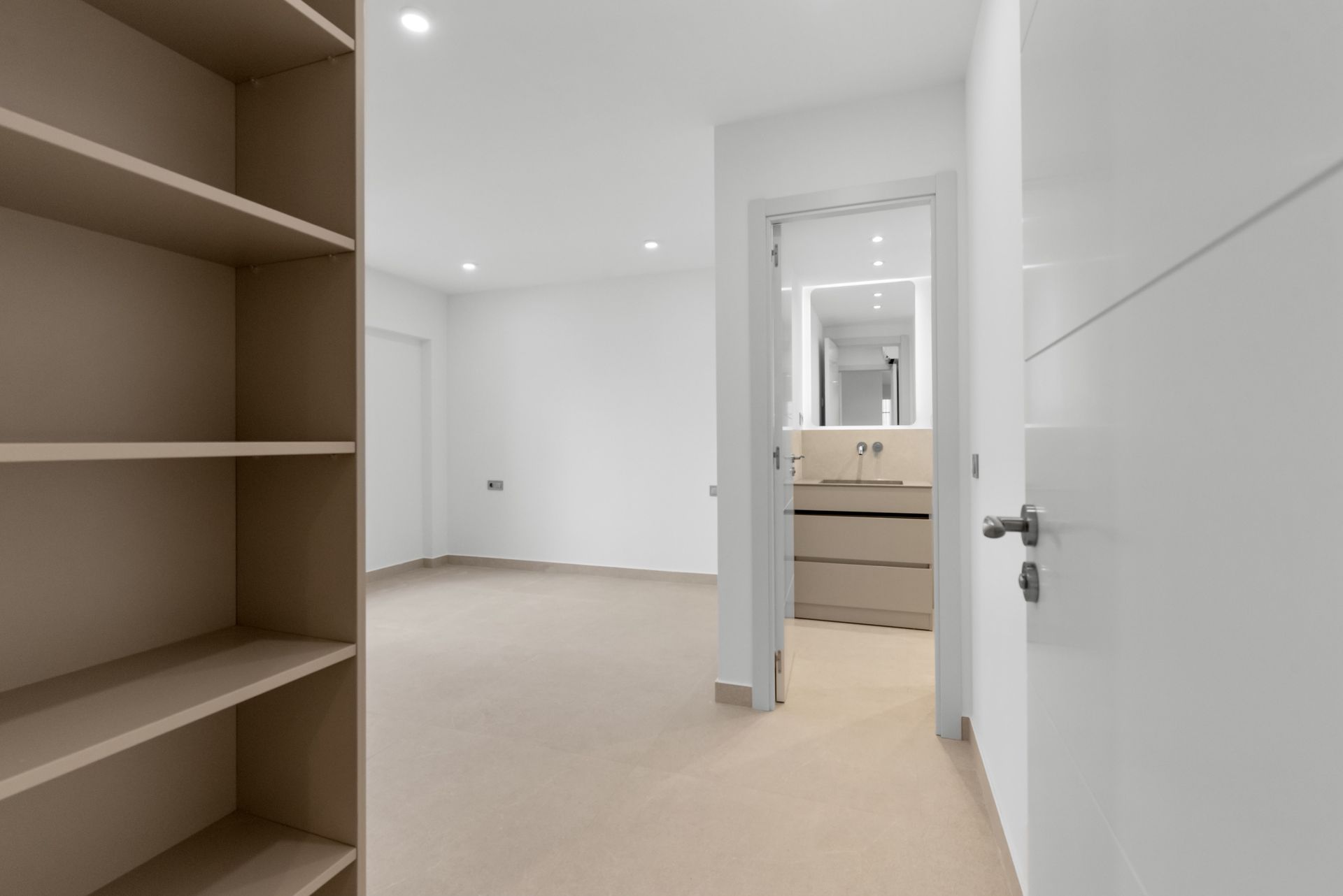 Modern bright Apartment for Sale in Portals Nous