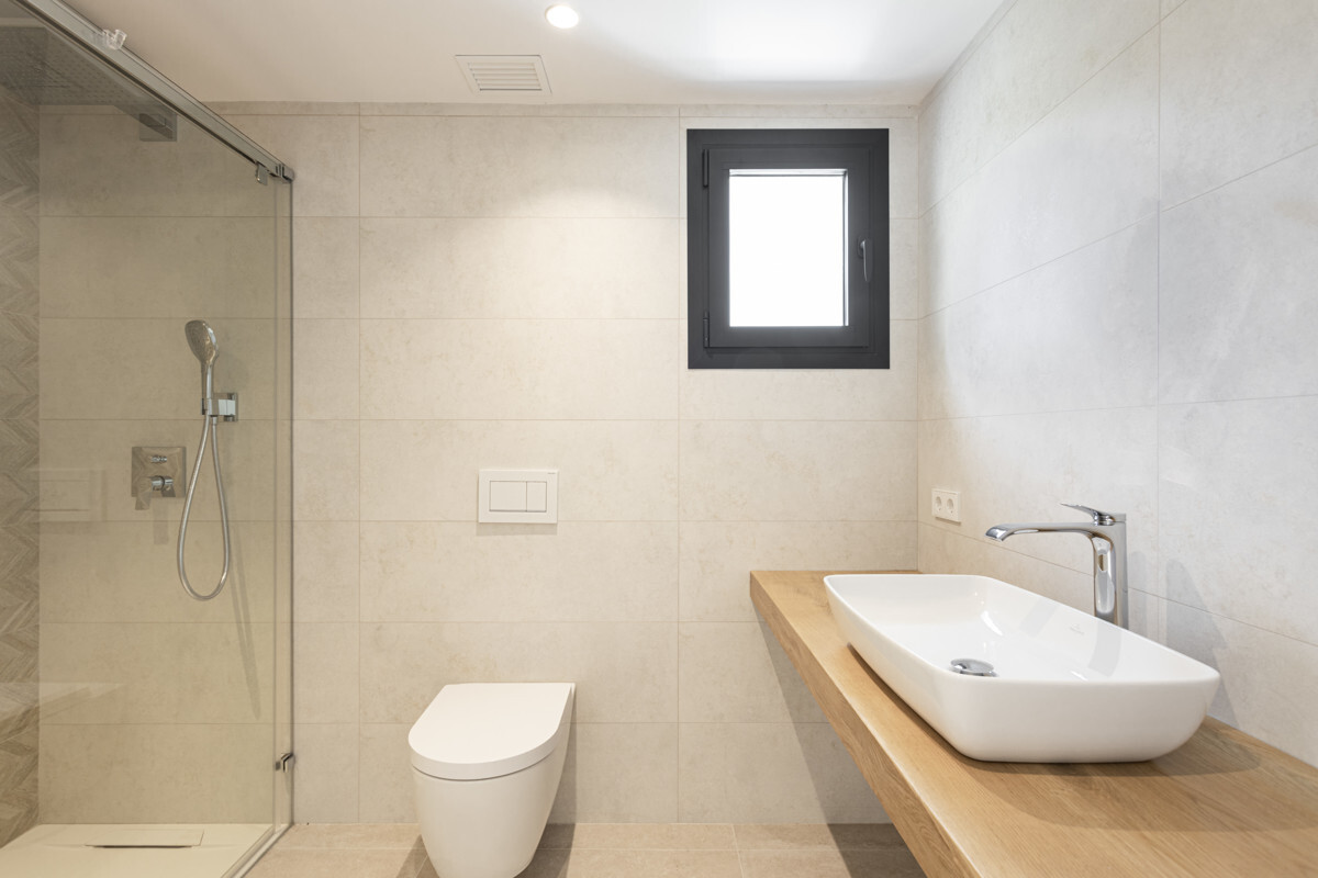 Moderna y espaciosa villa en venta en Santa Ponsa.