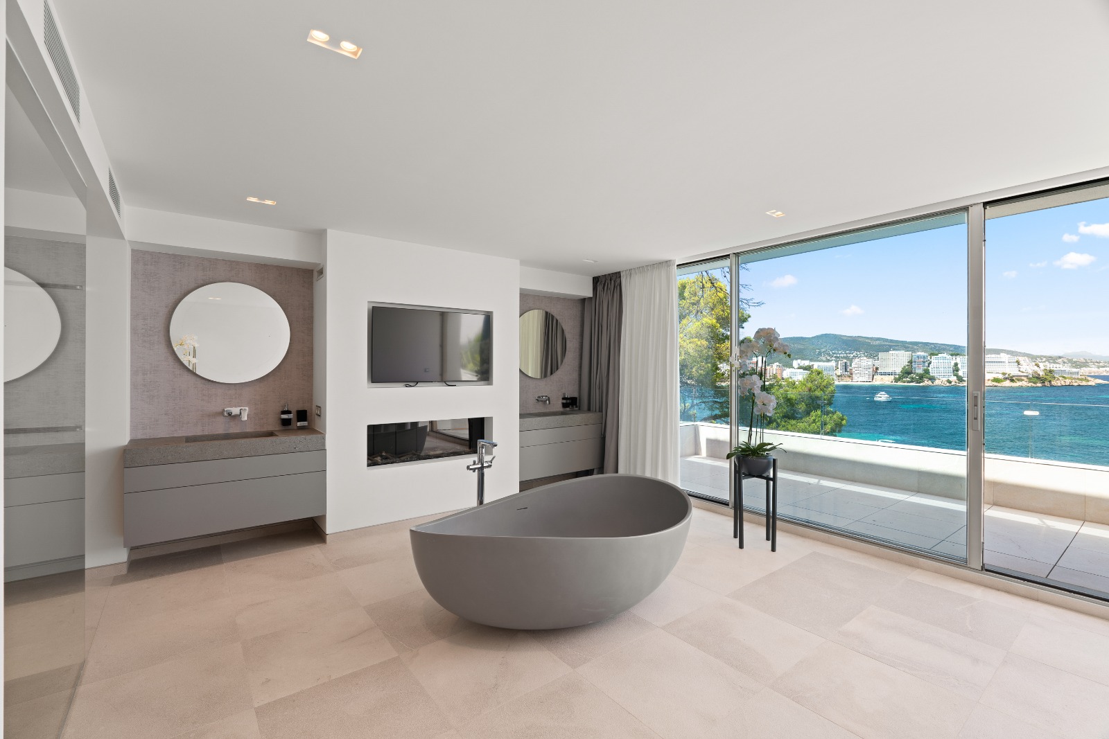 Brand New Luxury Villa for Sale at Seafront of Cala Vinyas