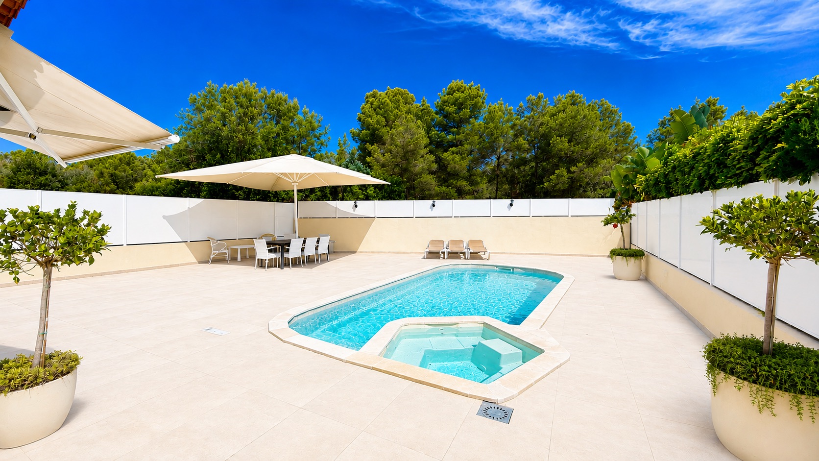 Fully refurbished Villa for Sale in Son Ferrer