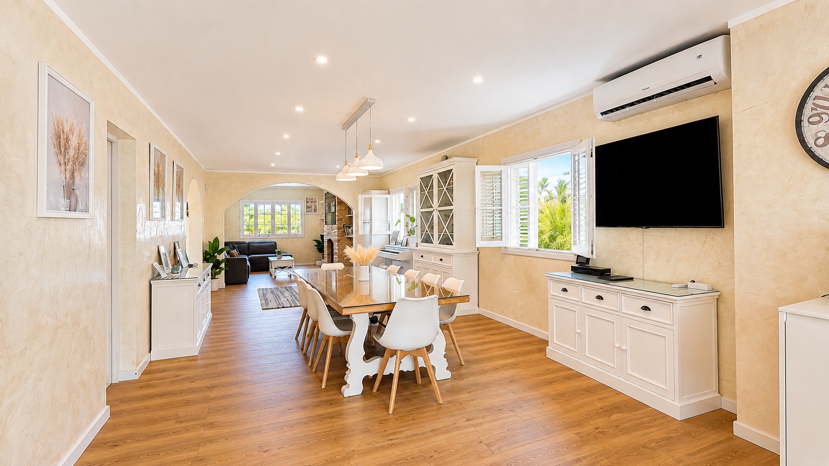 Fully refurbished Villa for Sale in Son Ferrer