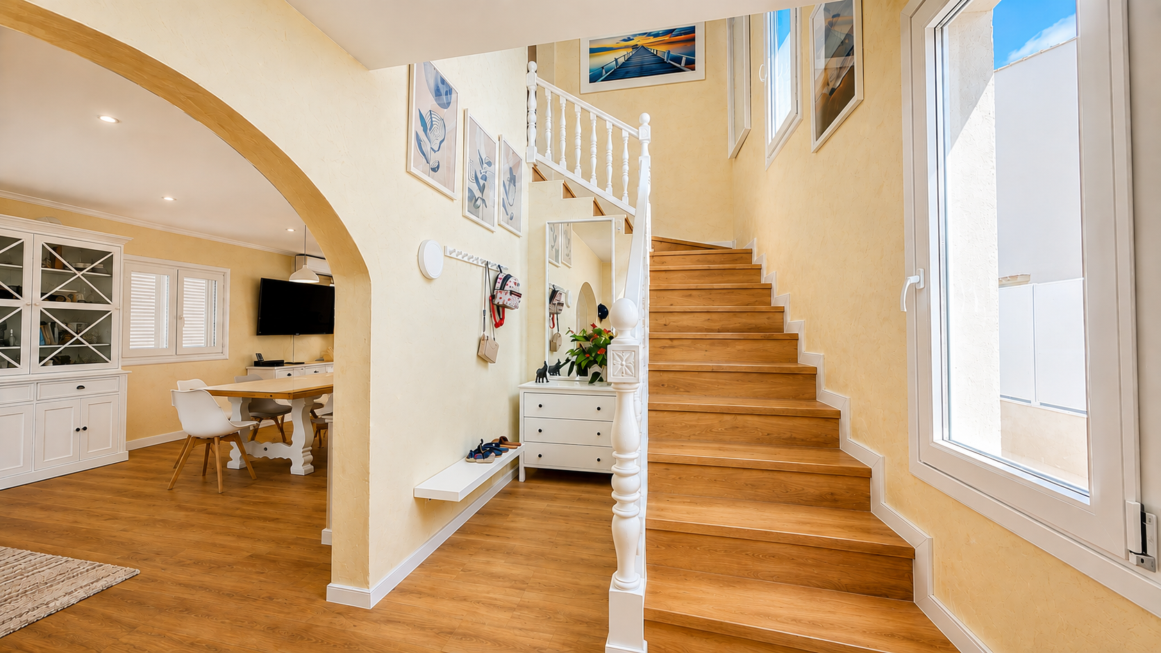 Fully refurbished Villa for Sale in Son Ferrer