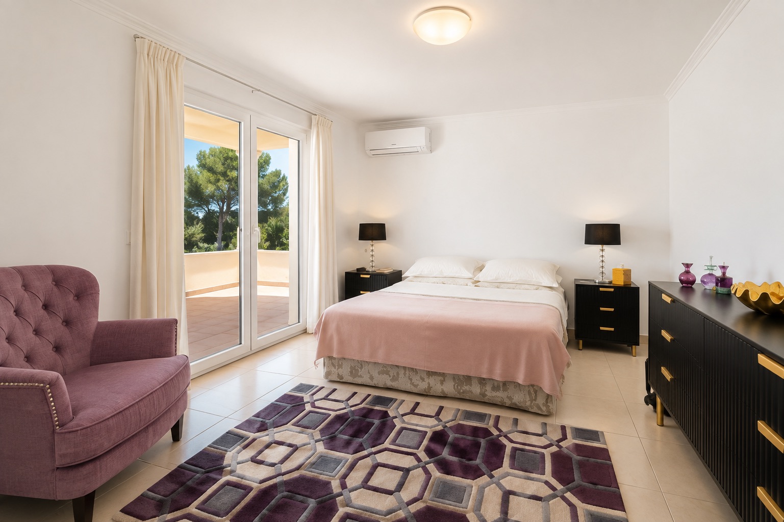 Spacious Villa for Sale in Nova Santa Ponsa