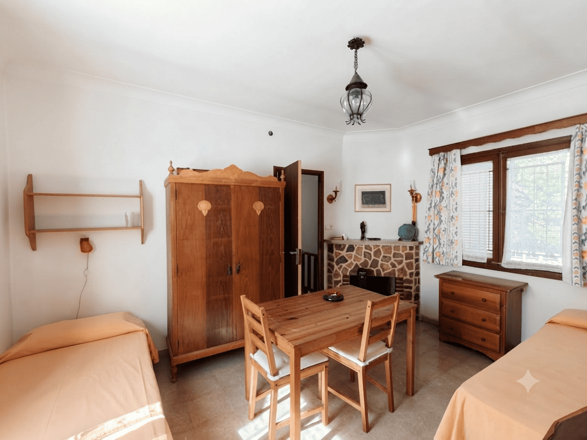 Spacious House for Sale in Santa Ponsa