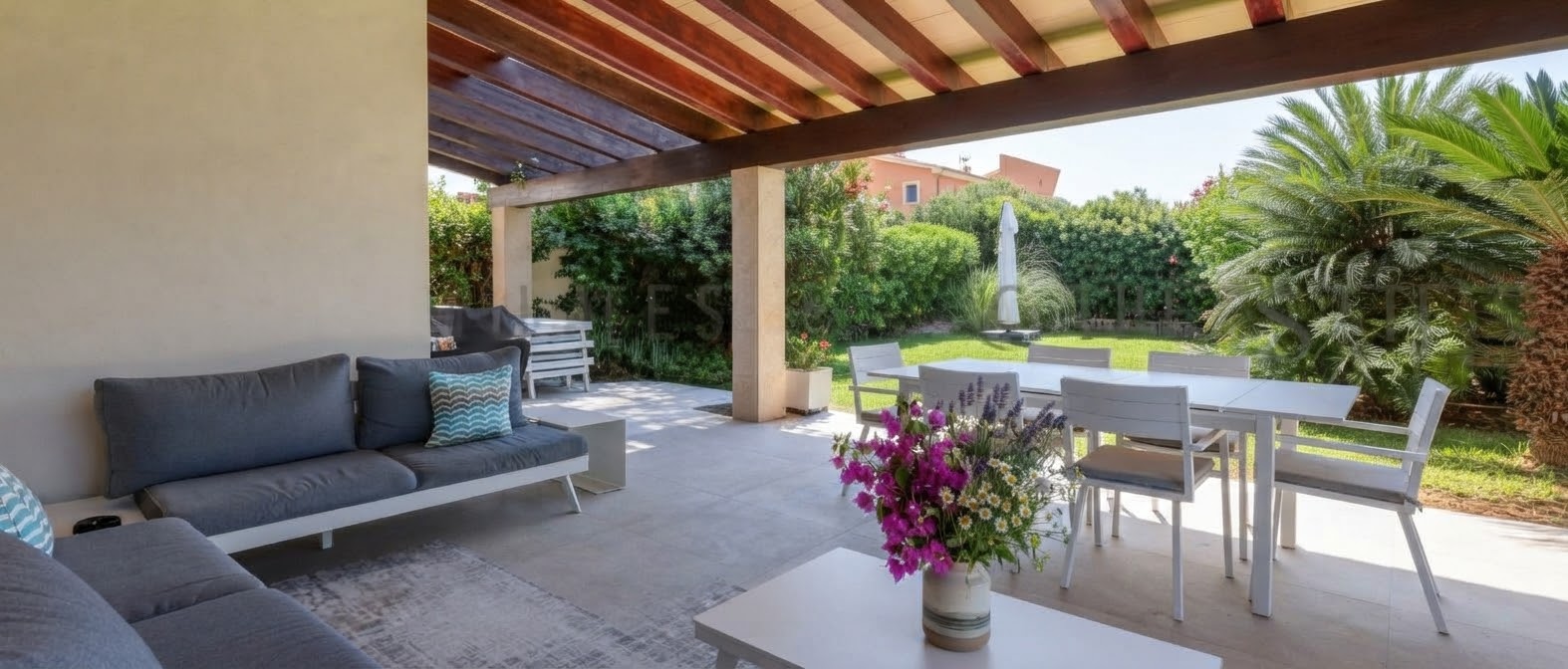 Semi-detached House for Sale in Santa Ponsa