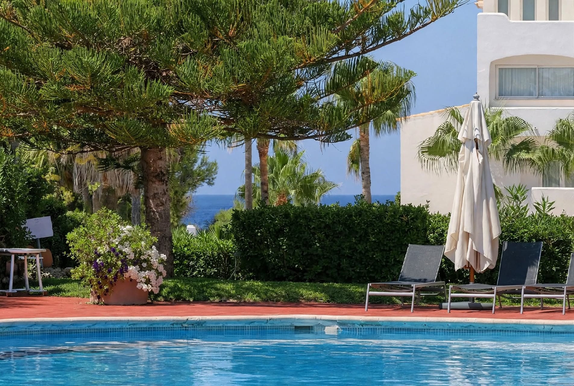 Semi-detached House for Sale in Santa Ponsa