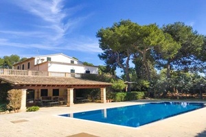 EXTERIOR 10.jpg
