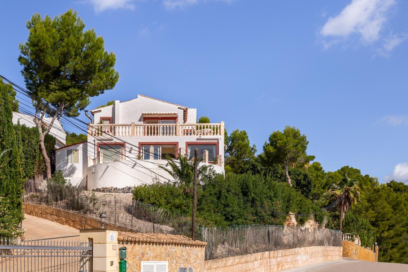 14-apartment-paseo-maritimo-mallorca-kaufen-buy-apartment-paseo-.jpg