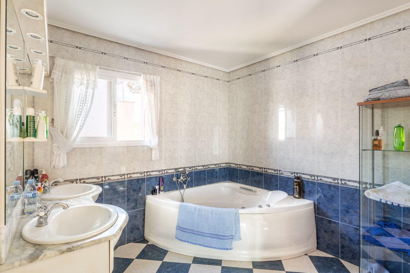 17-erste-meereslinie-wohnung-zum-verkauf-sol-de-mallorca-first-sea-line-apartment-for-sale-sol-de-mallorca-piso-en-primera-linea-para-vender-sol-de-mallorca.jpg