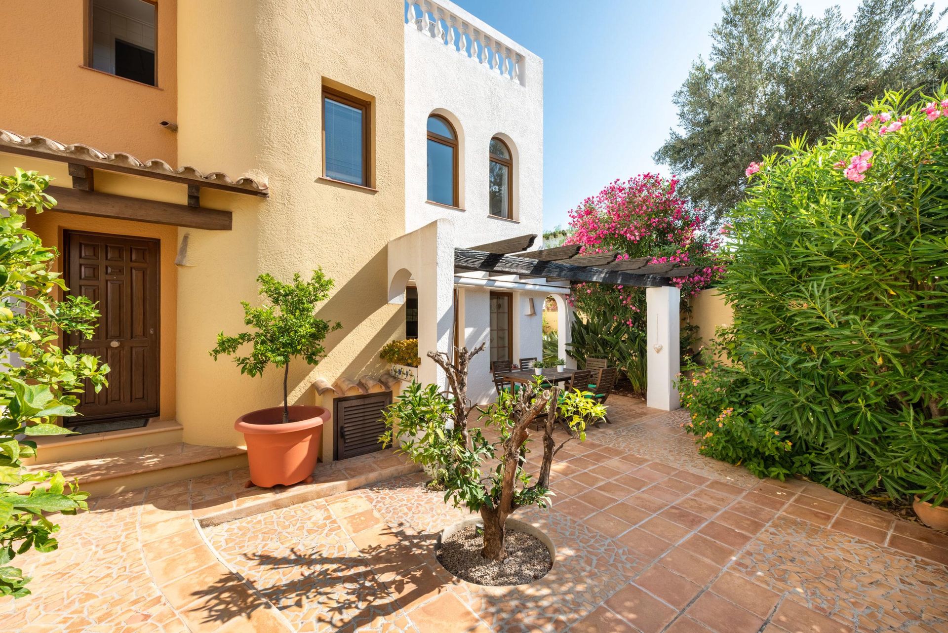 20-VILLA-IN-SANTA-PONSA-CHALET-EN-SANTA-PONSA.jpg