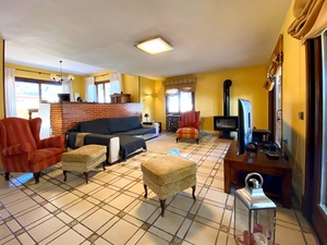 6bb4e5dd-9031-462d-99e0-505286f656d3.jpg
