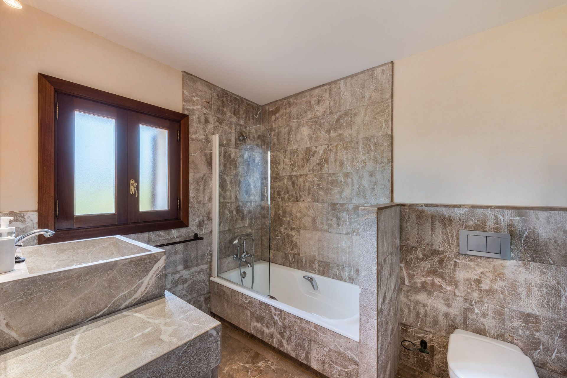 30-luxus-villa-son-vida-kaufen-buy-luxury-villa-son-vida-palma-comprar-chalet-en-son-vida.jpg