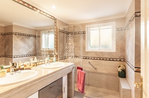 Mallorca_apartment for sale_Santa Ponsa_SeaFront_SeaViews_12.jpeg