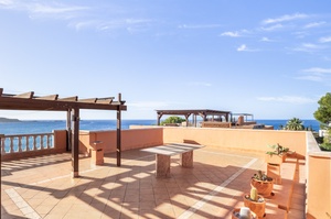 Mallorca_apartment for sale_Santa Ponsa_SeaFront_SeaViews_31.jpeg
