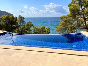 Mallorca_villa_rent_mieten_Camp_Mar2.jpg