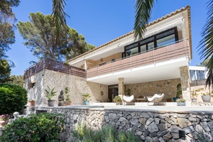Mallorca_villa_sale_costa_calma_beach_14.jpg