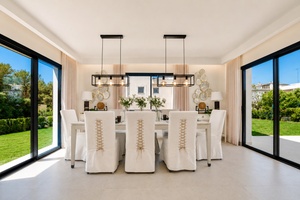 Mallorca_villa_sale_santa_ponsa_beach_05.jpg