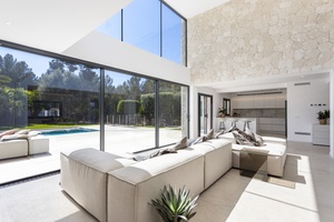 Mallorca_villa_modern_sale_santa_ponsa_06.jpg