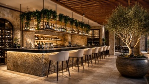 Mallorca_seafront_Restaurant_SantaPonsa_2.jpg