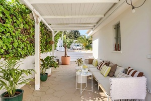 mallorca_house_for_sale_costa_de_la_calma_06.jpeg