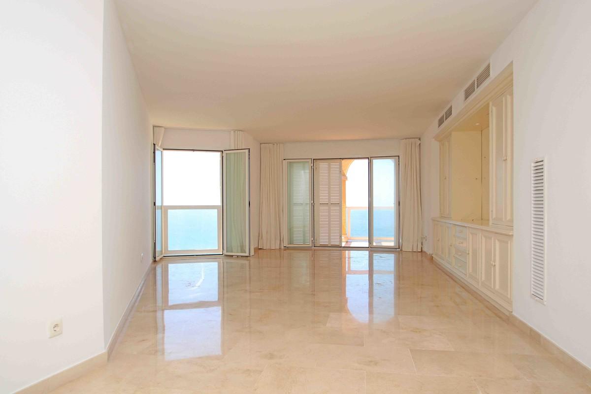 Mallorca_Apartment for sale_Santa Ponsa3-2.jpg