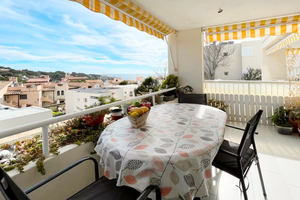 Apartment with Sea Views in Santa Ponsa