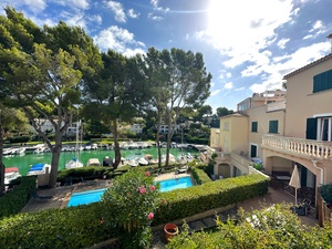 Mallorca apartment for sale in Santa Ponsa with sea views