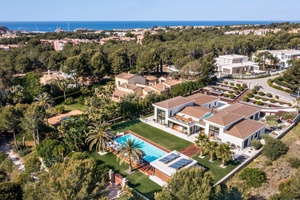 Mallorca Luxury Villa for Sale – Exclusive Property by the Santa Ponsa Golf Course