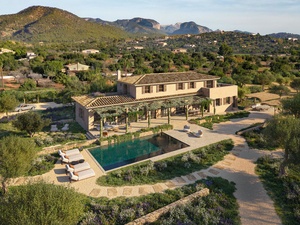 Luxury Finca for Sale in Mallorca – Exclusive Country Estate with Panoramic Views