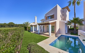 Elegant Villa for Sale in Nova Santa Ponsa