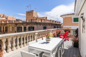 Mallorca Modern Townhouse for Sale in Center of Palma