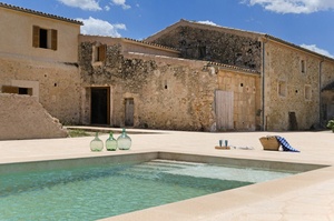 Mallorca Completely renovated Finca with large Plot  for Sale in Ariany