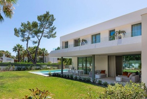 Mallorca Modern Villa  for Sale in luxury Area of Santa Ponsa