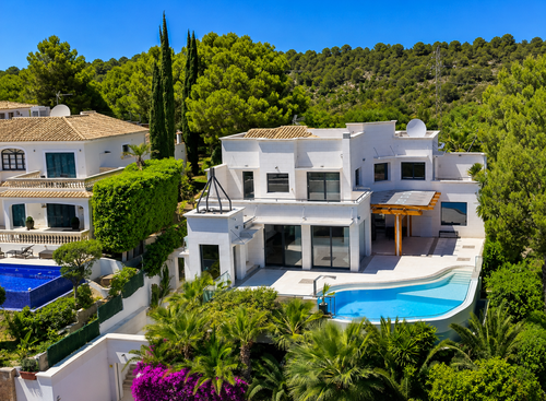 Mallorca Luxury Villa for Sale with Sea Views in Bendinat