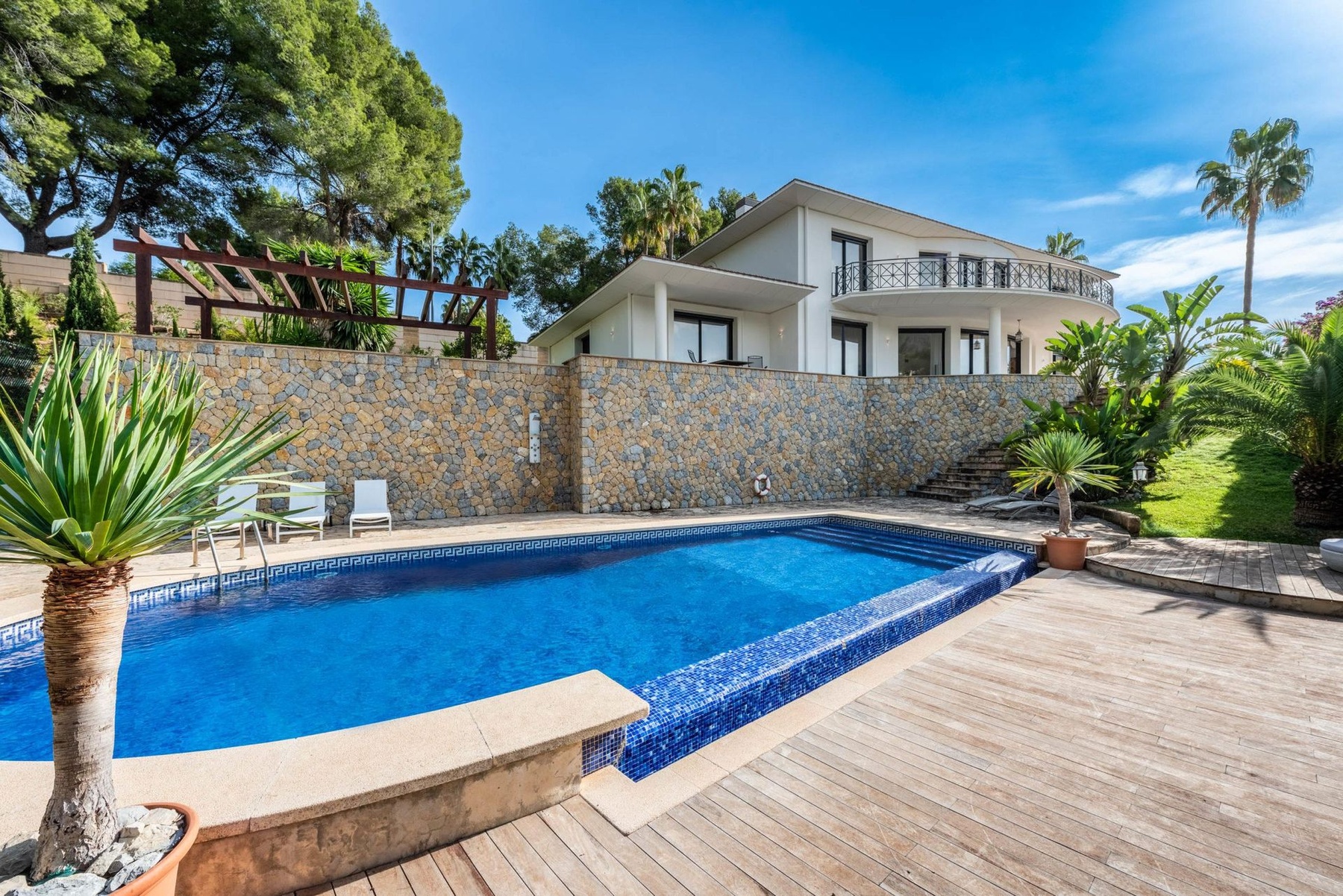 Luxury villa in Son Vida