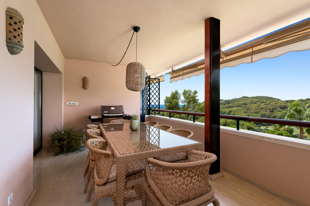 Luxury Mallorca penthouse apartment for sale in Bendinat with sea views & exclusive features