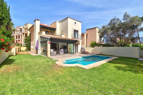 Luxury Villa for Sale in Santa Ponsa with Private Pool