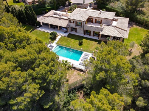 Prime Luxury Villa for Sale in Santa Ponsa next to the Golf Course